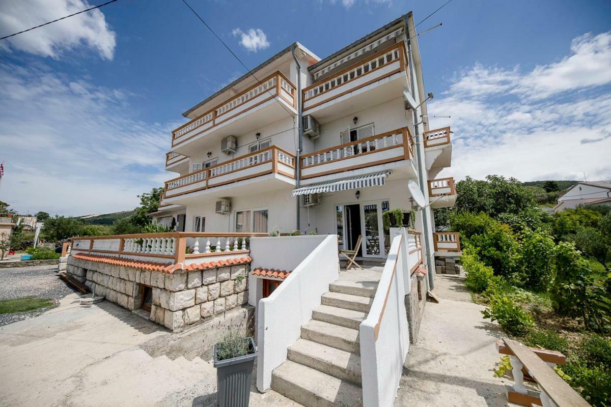 Apartman Jasmina Banjol Exteriér fotografie